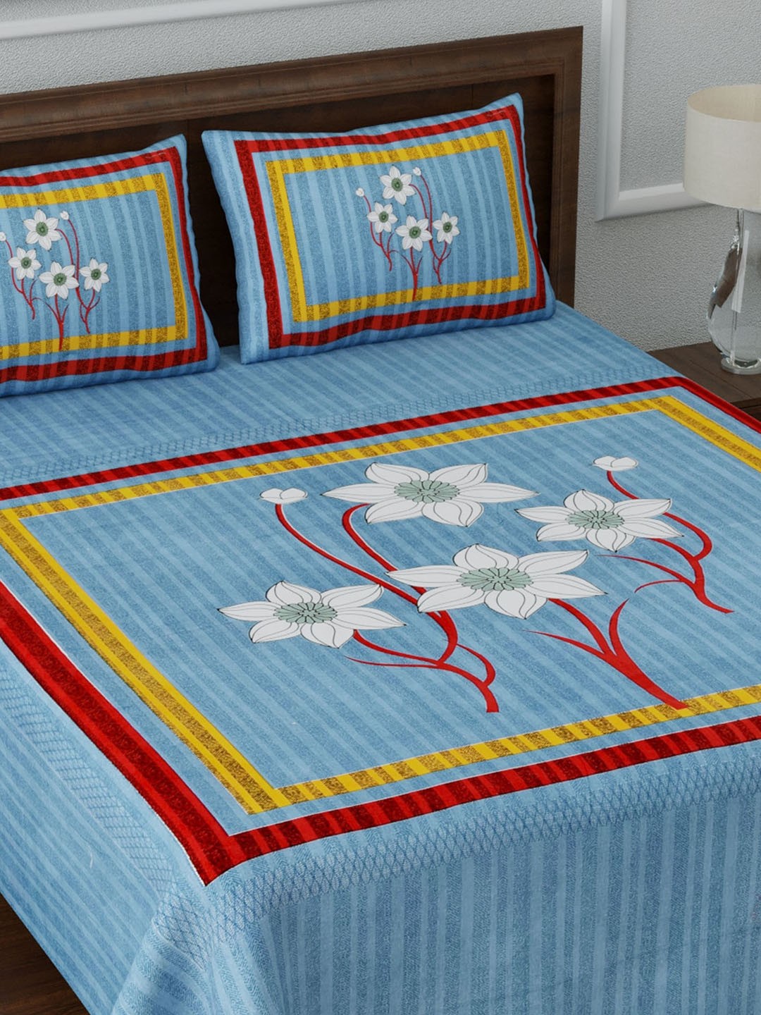 

LIVING ROOTS Blue & Red Floral 144 TC Cotton 1 Queen Bedsheet with 2 Pillow Covers