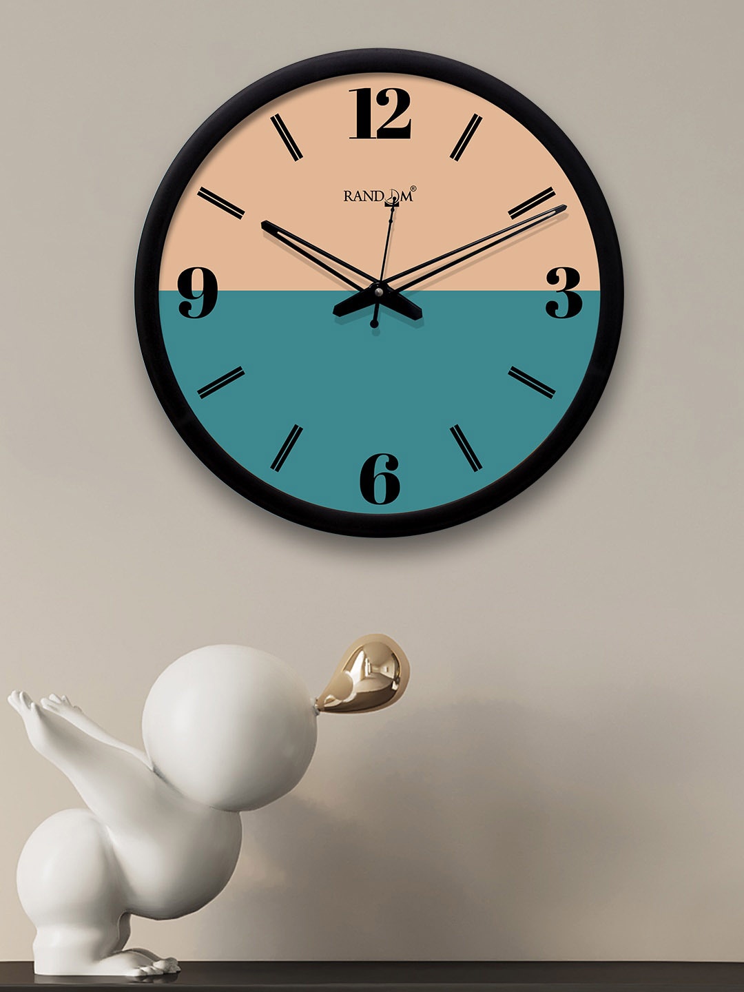 

RANDOM Teal & Peach-Coloured Round Colourblocked 30.4 cm Analogue Wall Clock