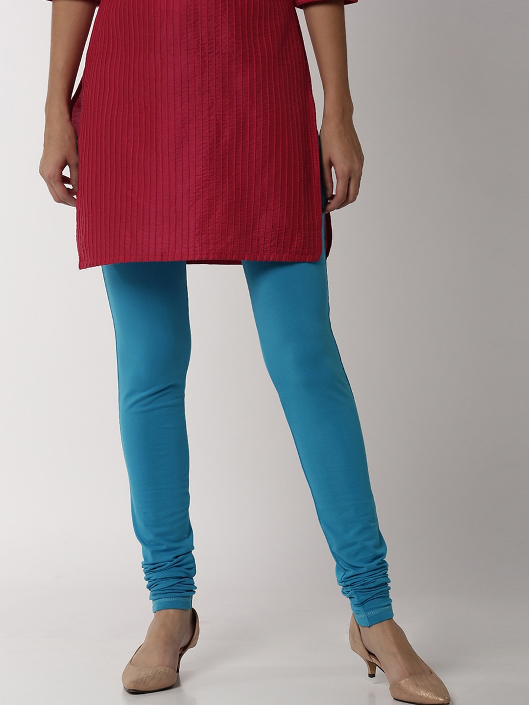 

Soch Women Blue Solid Churidar Length Leggings