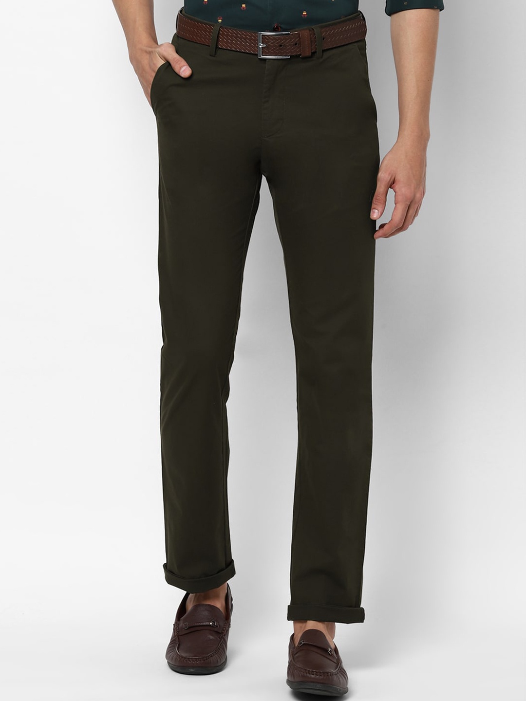 

Allen Solly Men Olive Green Regular Fit Solid Regular Trousers