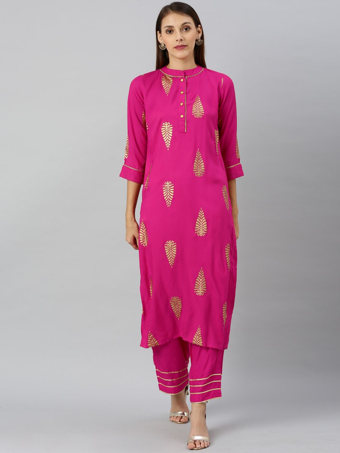 

Sanisa Women Pink & Gold-toned Floral Printed Handloom Kurta