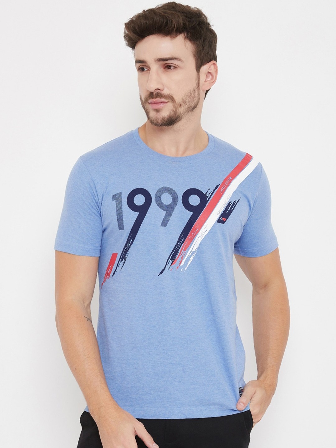 

NEVA Men Blue Printed Round Neck T-shirt