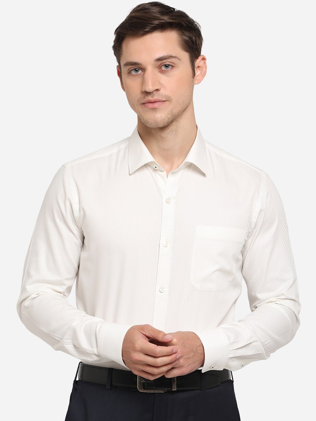 

JADE BLUE Men Off-White Slim Fit Self Design Formal Shirt