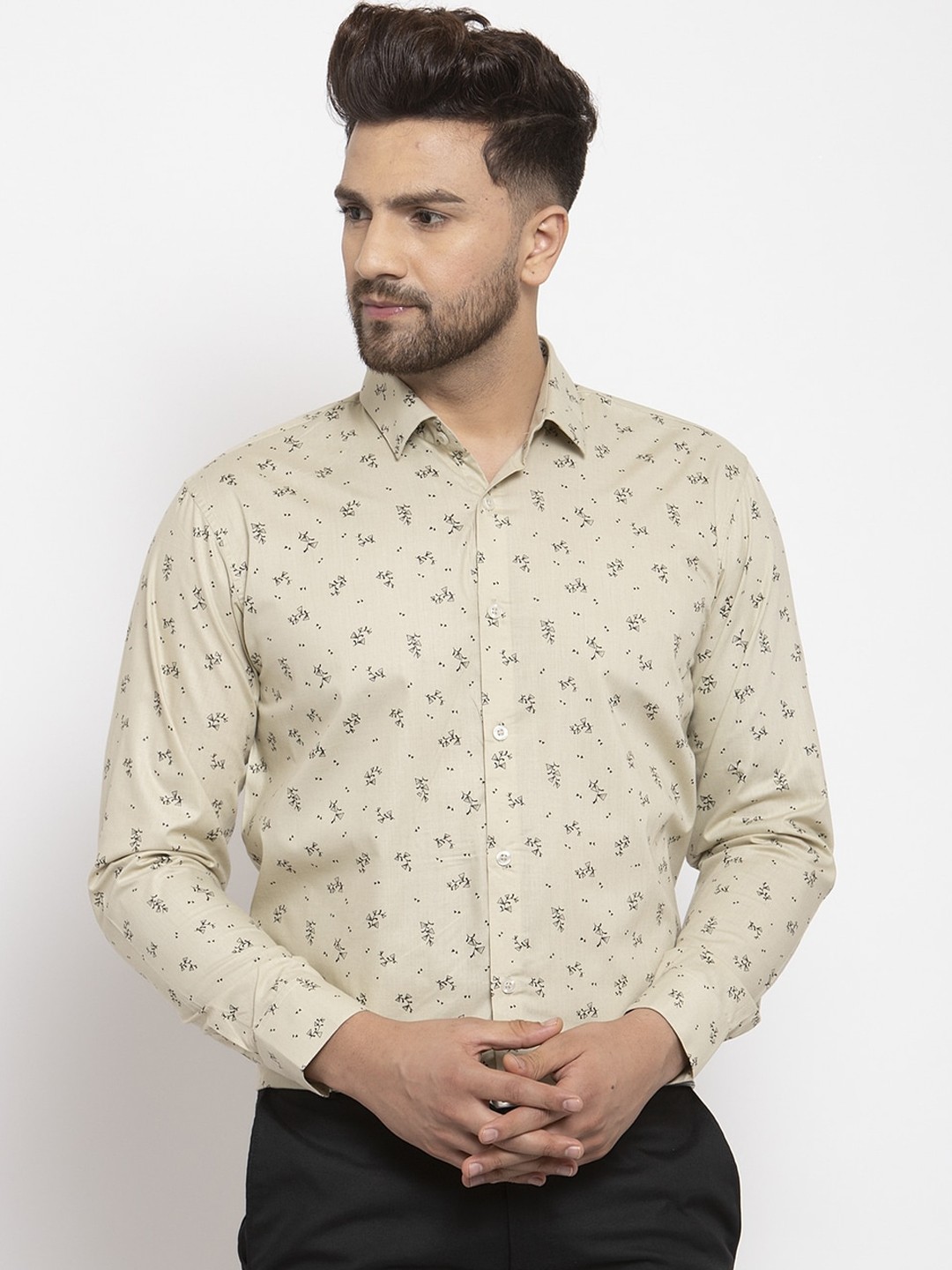 

JAINISH Men Cream-Coloured Regular Fit Printed Casual Shirt