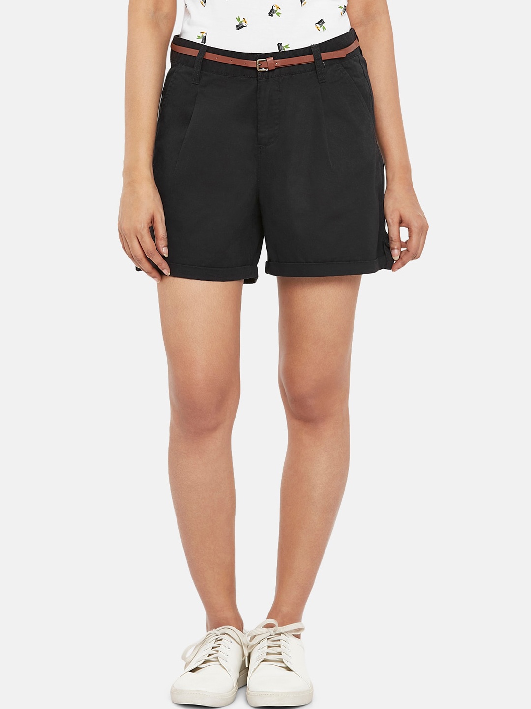 

Honey by Pantaloons Women Black Solid Regular Fit Regular Shorts