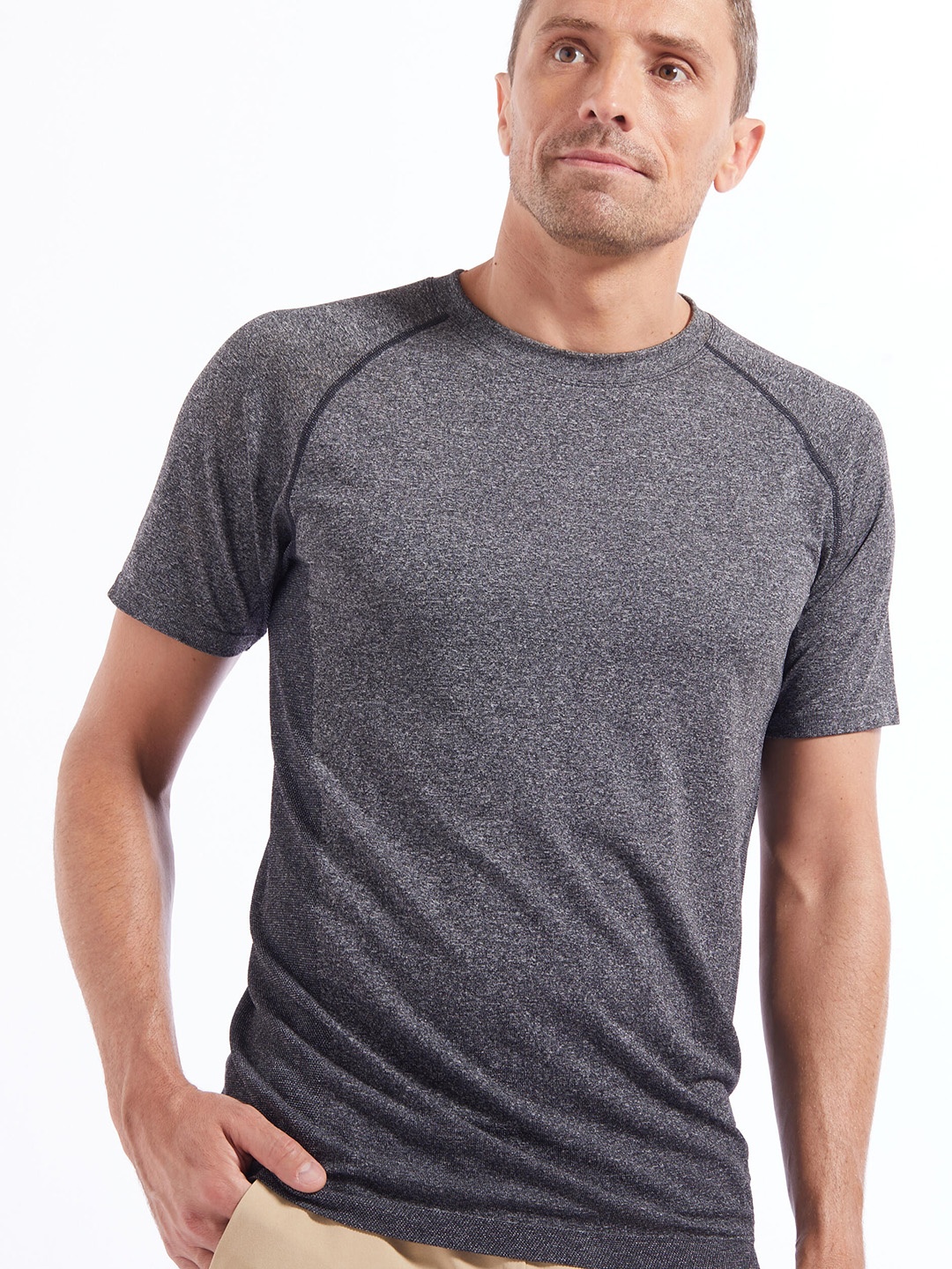 

ROCKRIDER By Decathlon Men Grey Long Sleeve Round Neck Mountain Biking T-Shirt