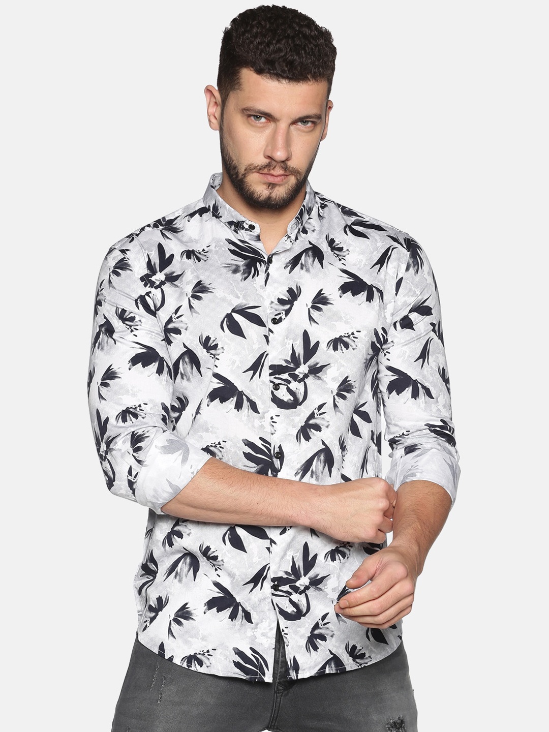 

SHOWOFF Men Grey Slim Fit Printed Casual Shirt