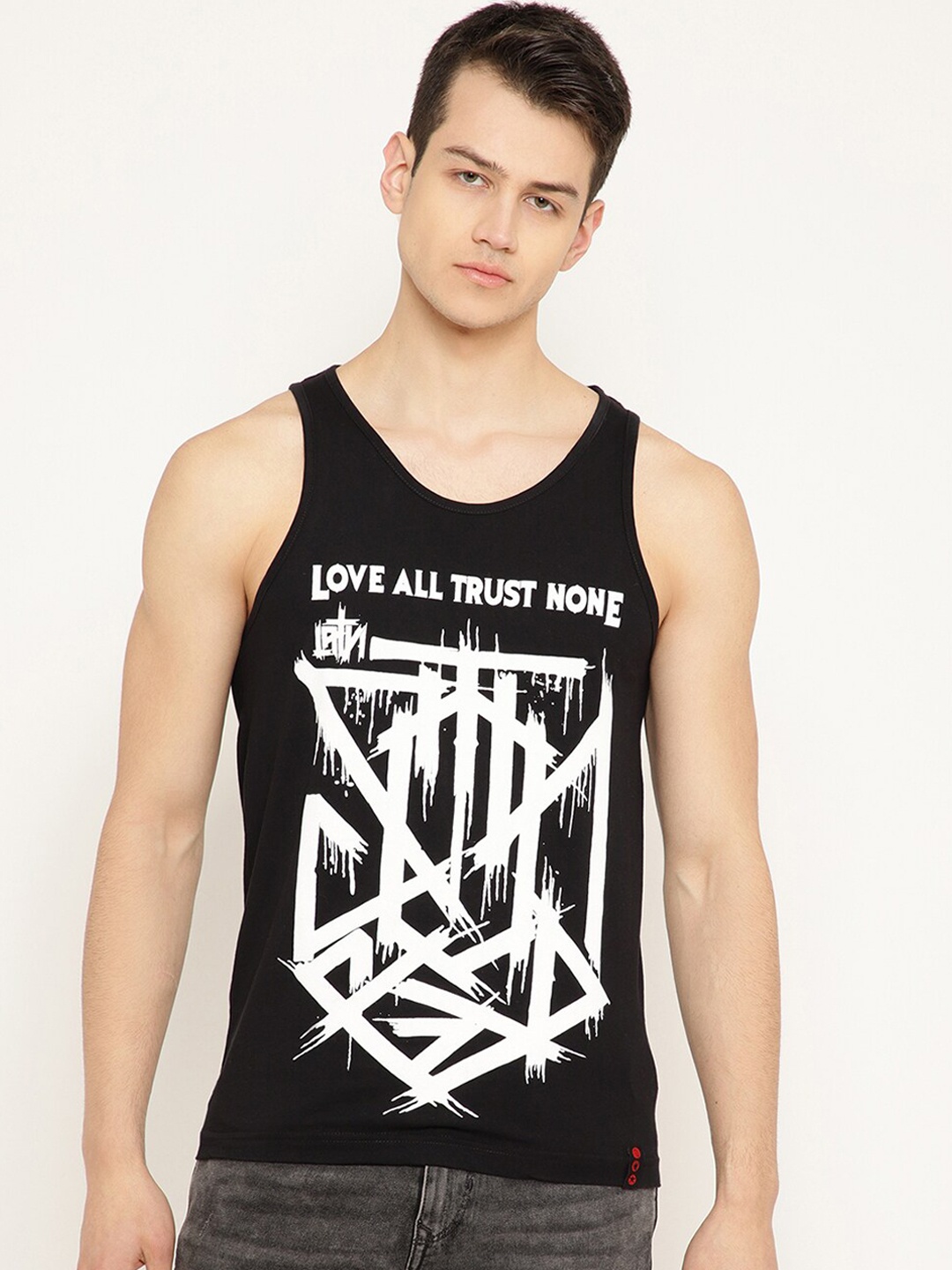 

PUNK Men Black Printed Round Neck T-shirt