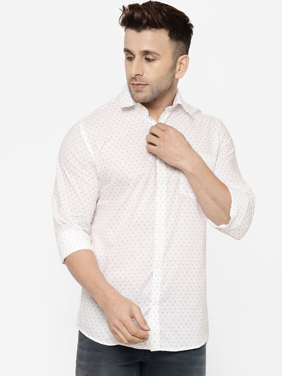 

cape canary Men White & Black Regular Fit Printed Casual Shirt