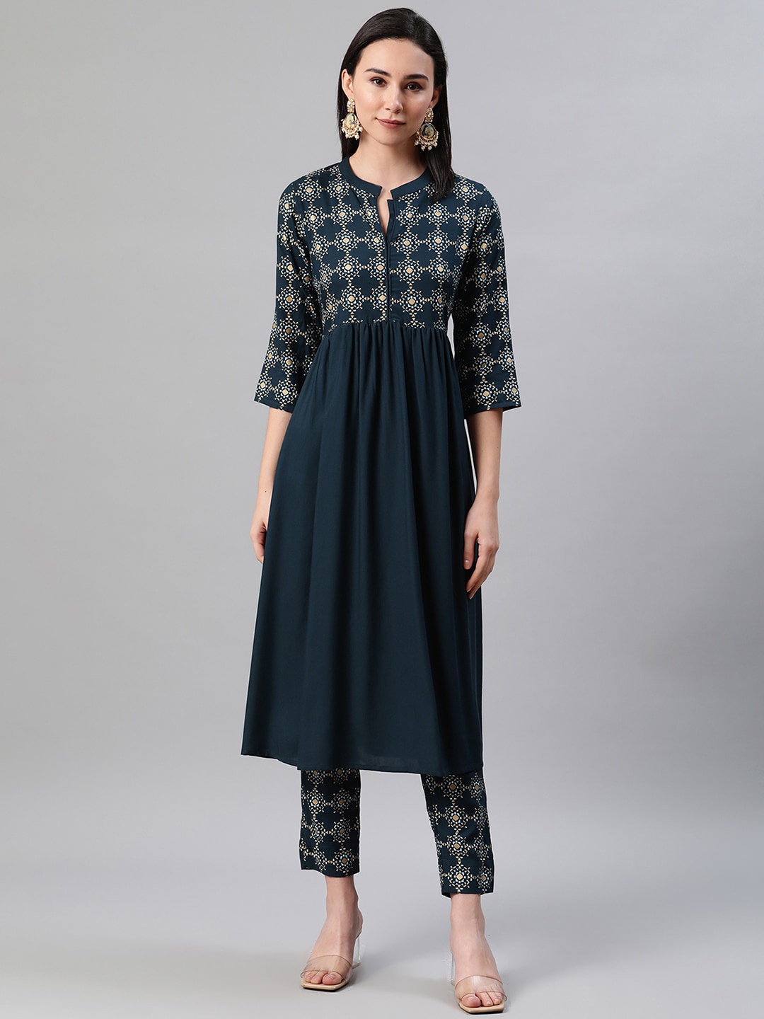 

ZIYAA Women Teal Blue Foil Printed Kurta with Trousers