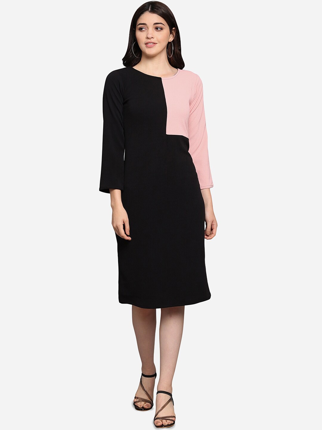 

PURVAJA Women Black Colourblocked Sheath Dress