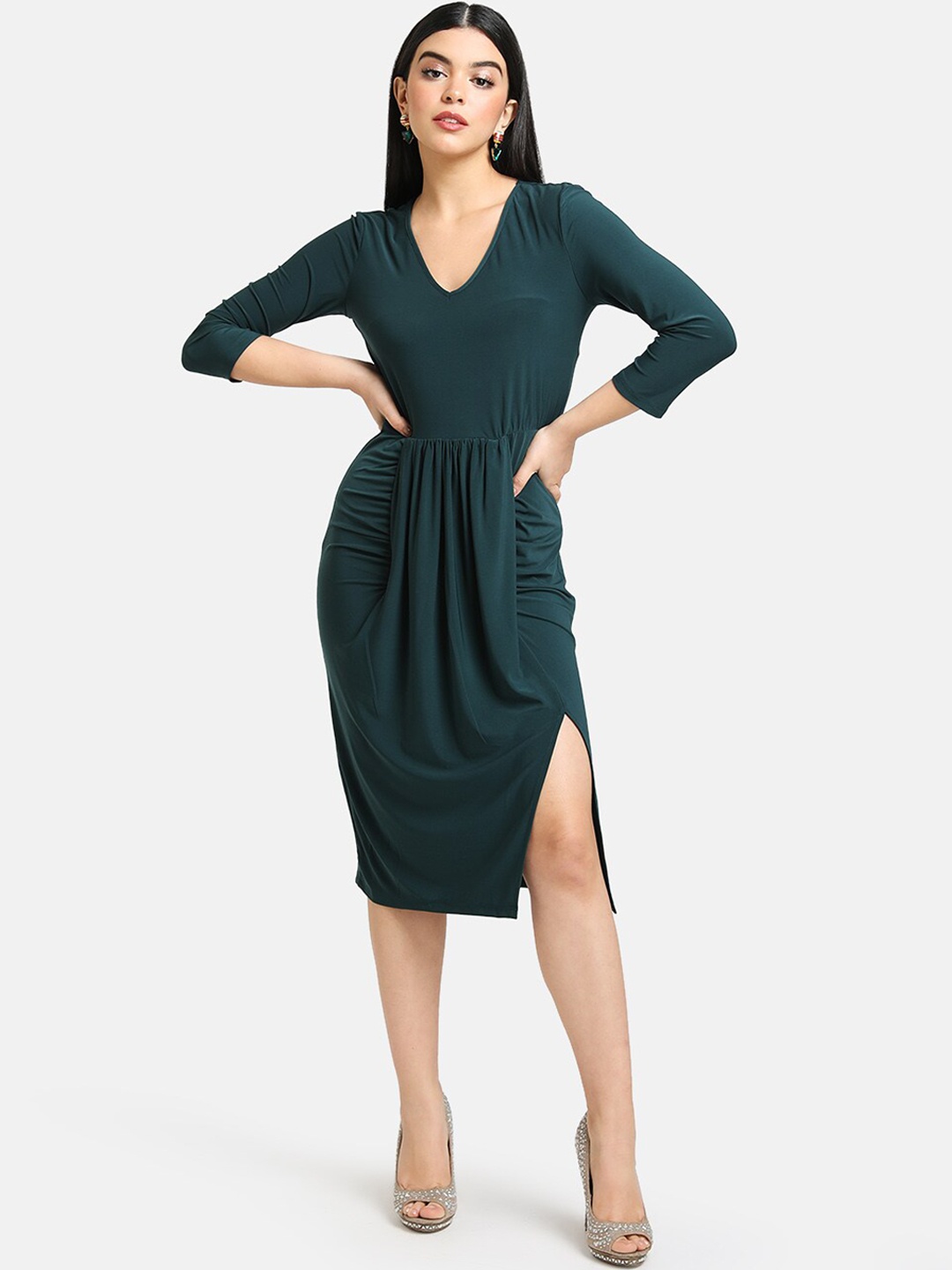 

Kazo Women Green Solid Sheath Dress