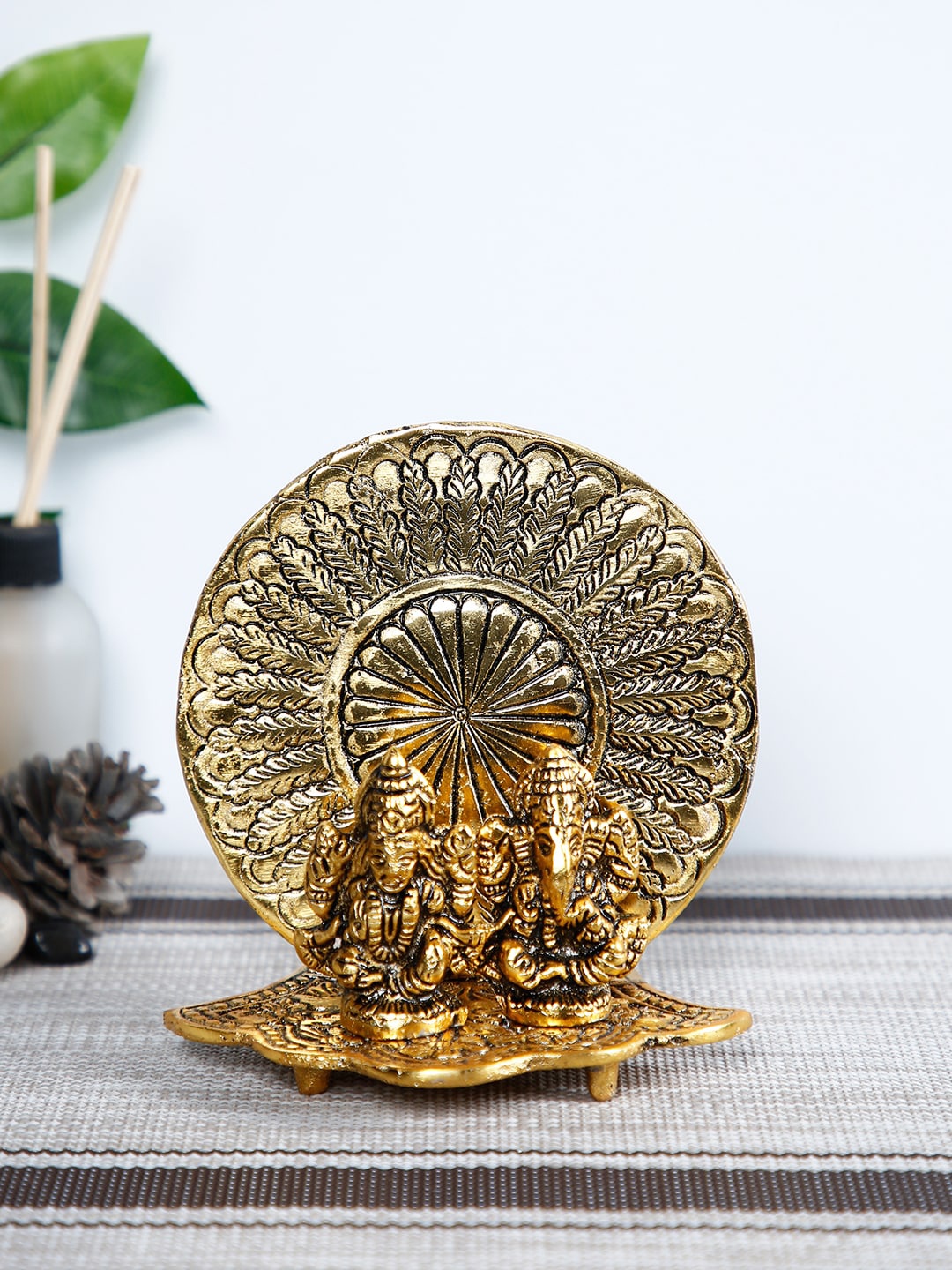 

CraftVatika Gold-Toned Laxmi Ganesh Idol Showpiece
