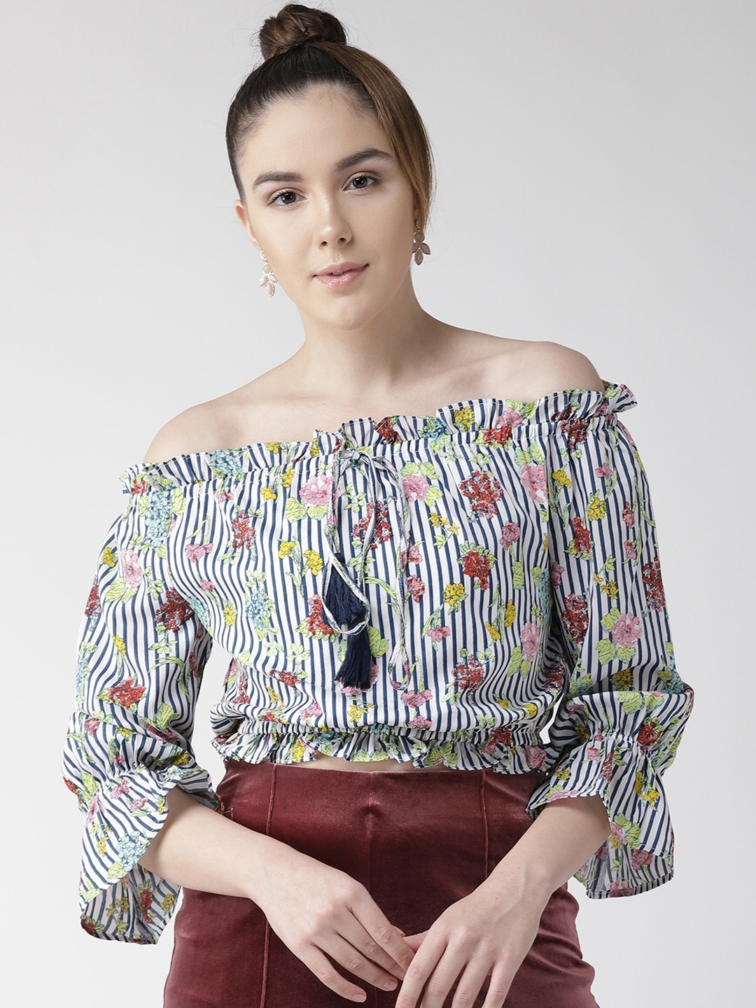 

Quiero Multicoloured Floral Printed Off-shoulder Cold-shoulder Sleeves Bardot Crop Top, Multi