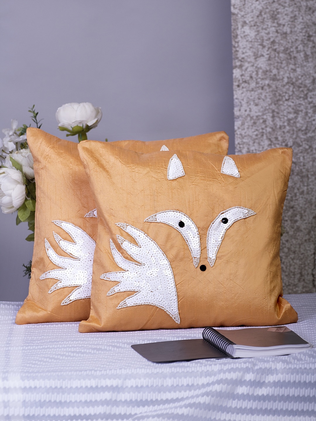 

Alina decor Peach-Coloured & White Set of 2 Embellished Square Cushion Covers