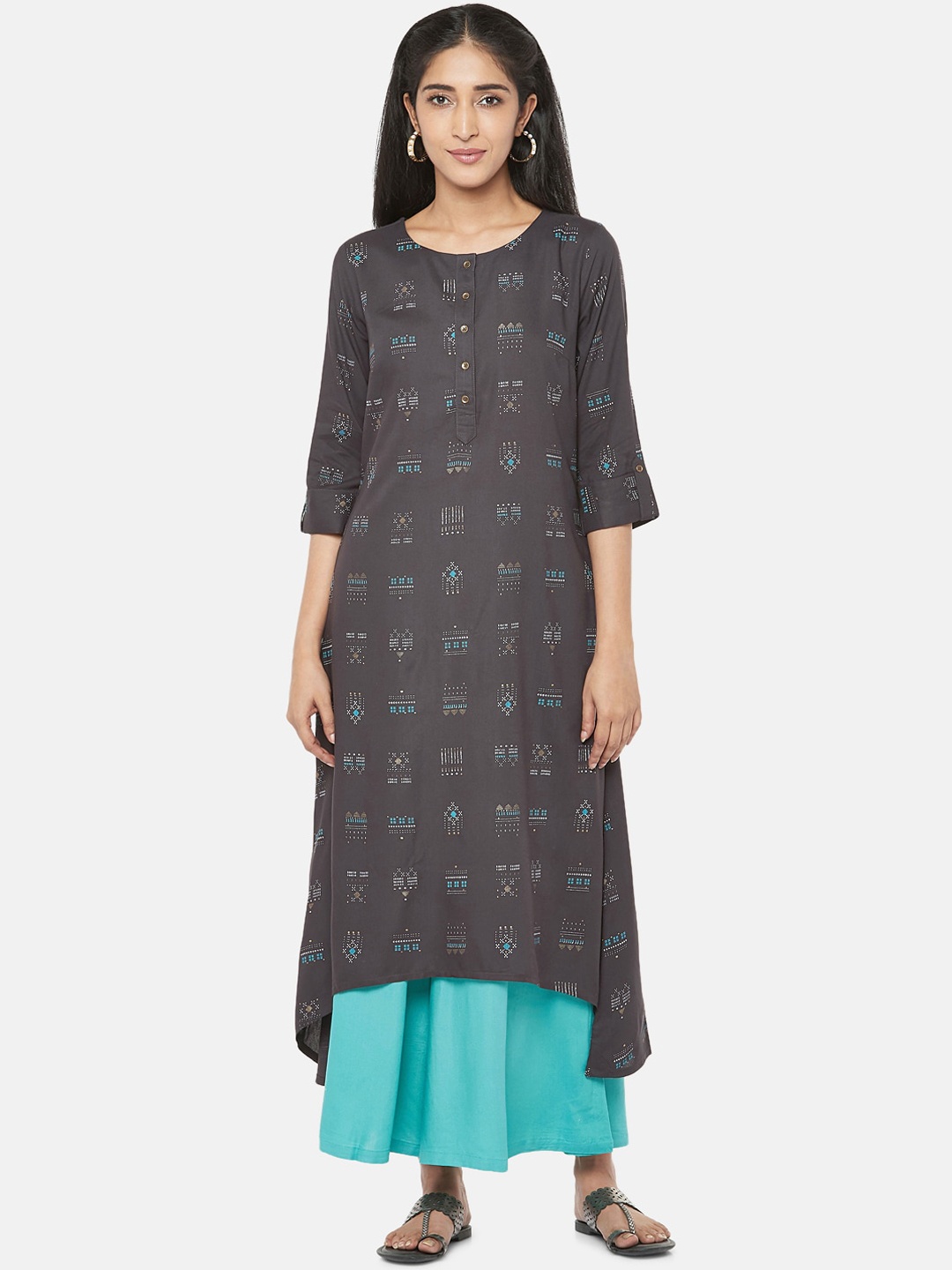 

Rangmanch By Pantaloons Women Charcoal Grey & Blue Geometric Printed A-Line Kurta