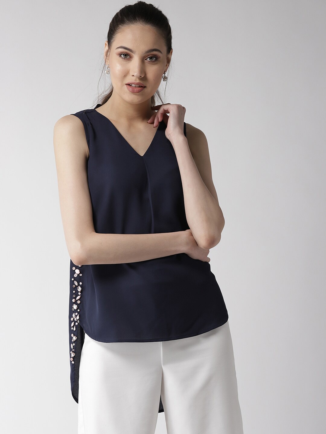 

QUIERO Navy Blue & White High-low Top
