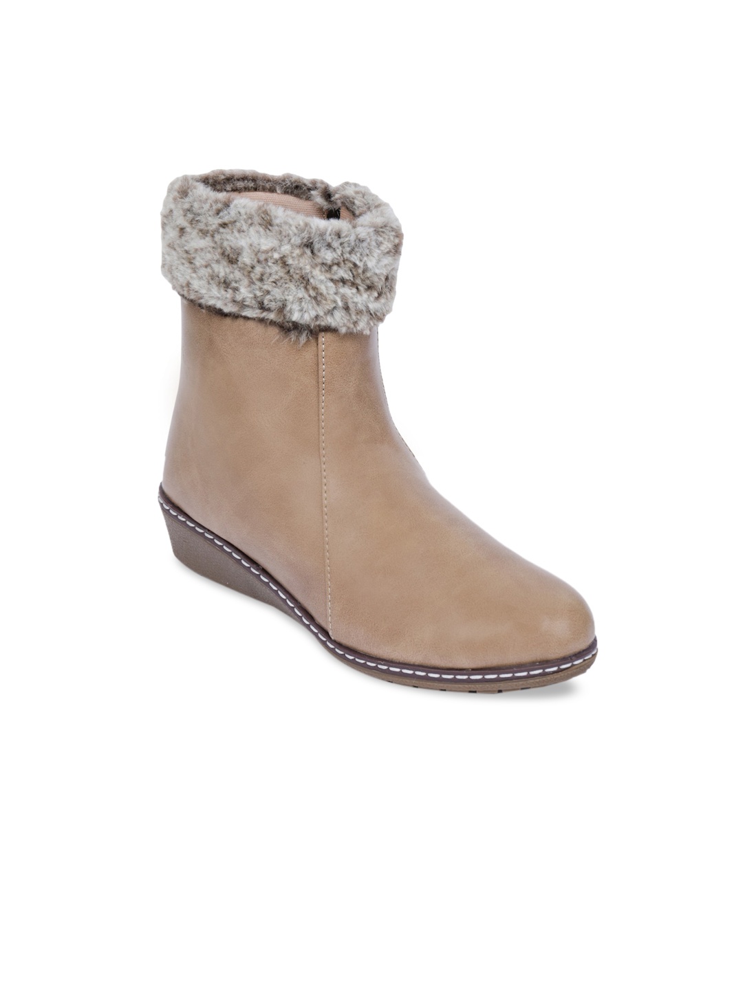 

TRASE Women Beige Solid Heeled Boots