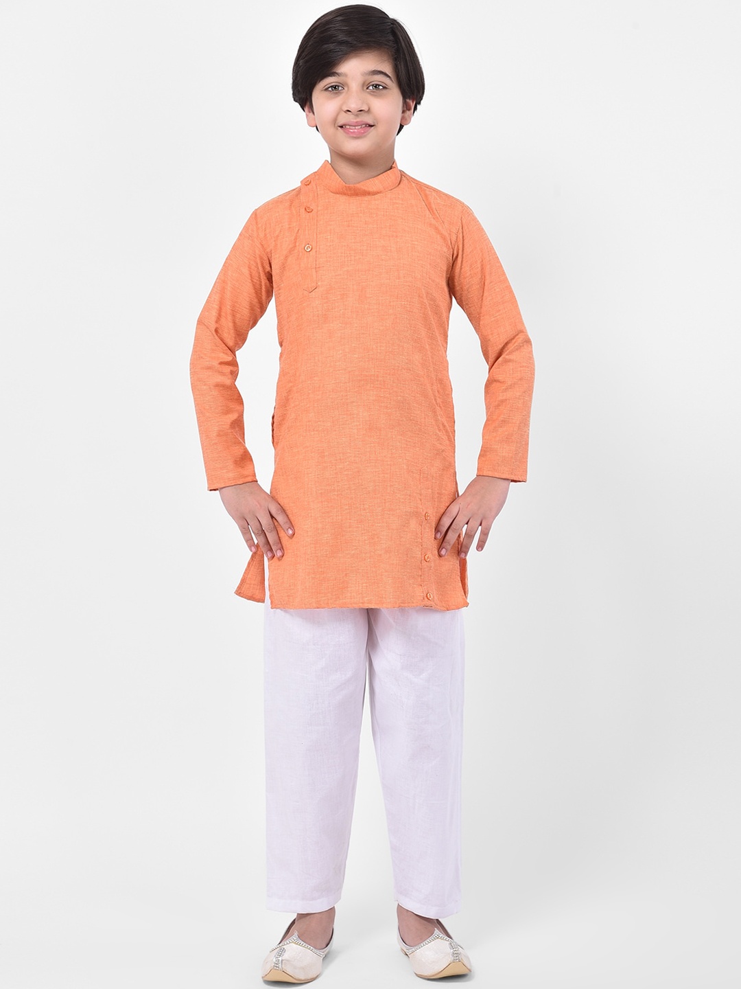 

DEYANN Boys Orange Solid Kurta with Pyjamas