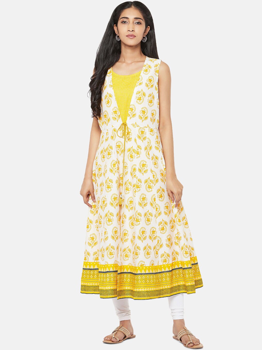 

Rangmanch By Pantaloons Women Yellow Floral Printed Kurta