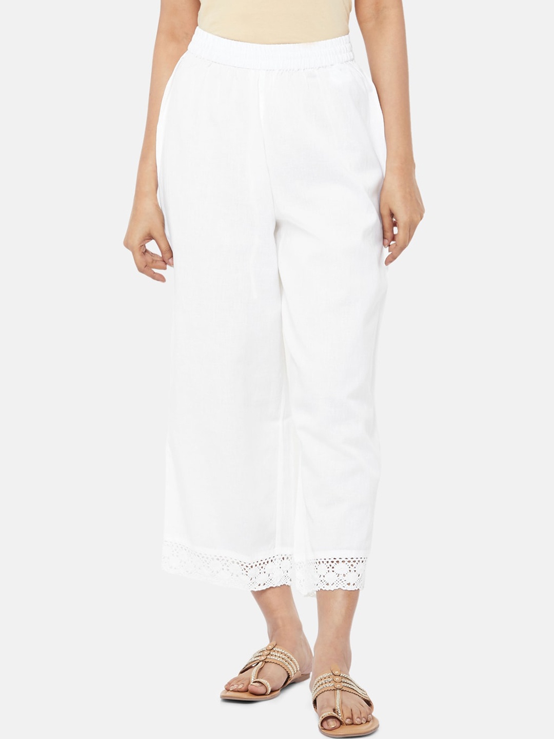 

RANGMANCH BY PANTALOONS Women White Regular Fit Solid Culottes