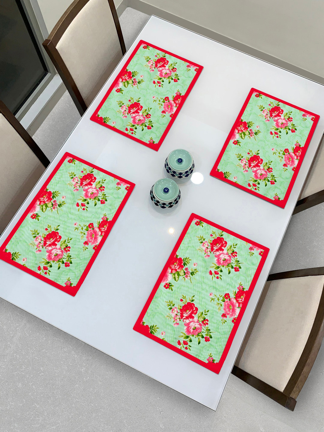 

HomeStorie Set Of 4 Green & Red Floral HD Digital Printed Table Placemats