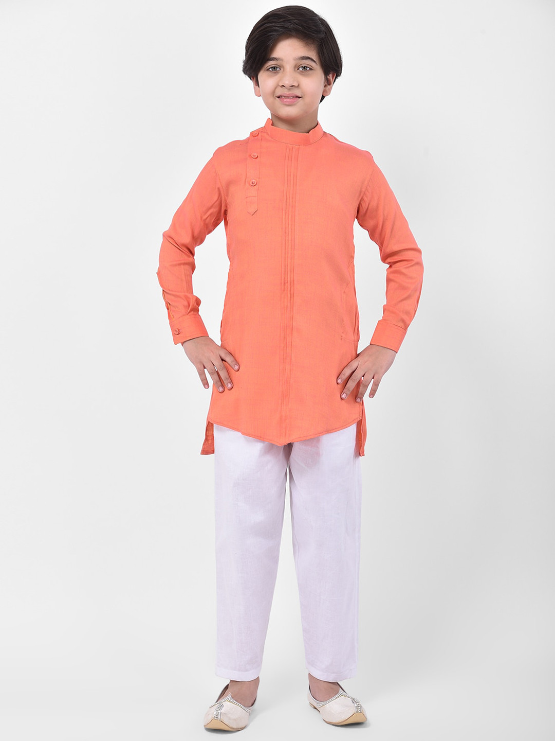 

DEYANN Boys Peach-Coloured Solid Kurta with Pyjamas