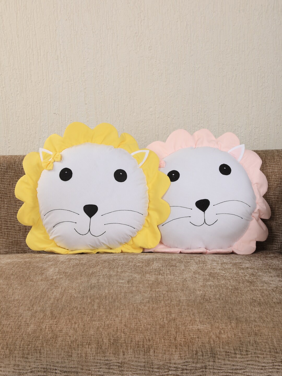 

YK White & Yellow Set Of 2 Embroidered Lion Face Cushion