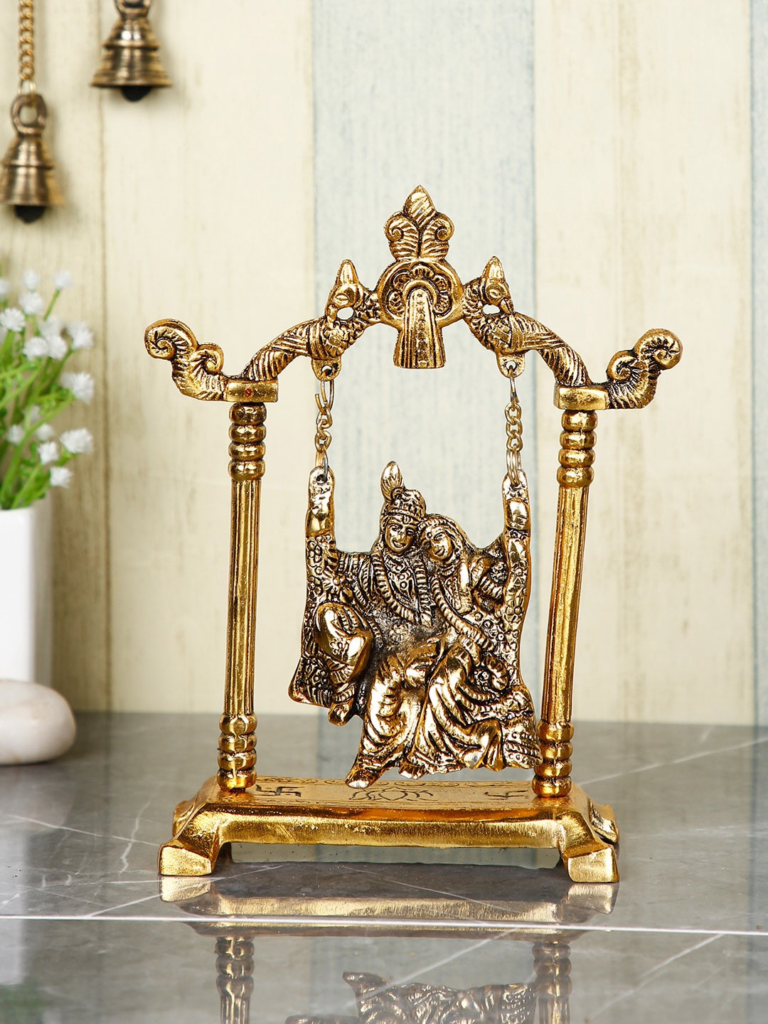 

CraftVatika Gold-Toned Radha Krishna Idol Handcrafted Showpiece