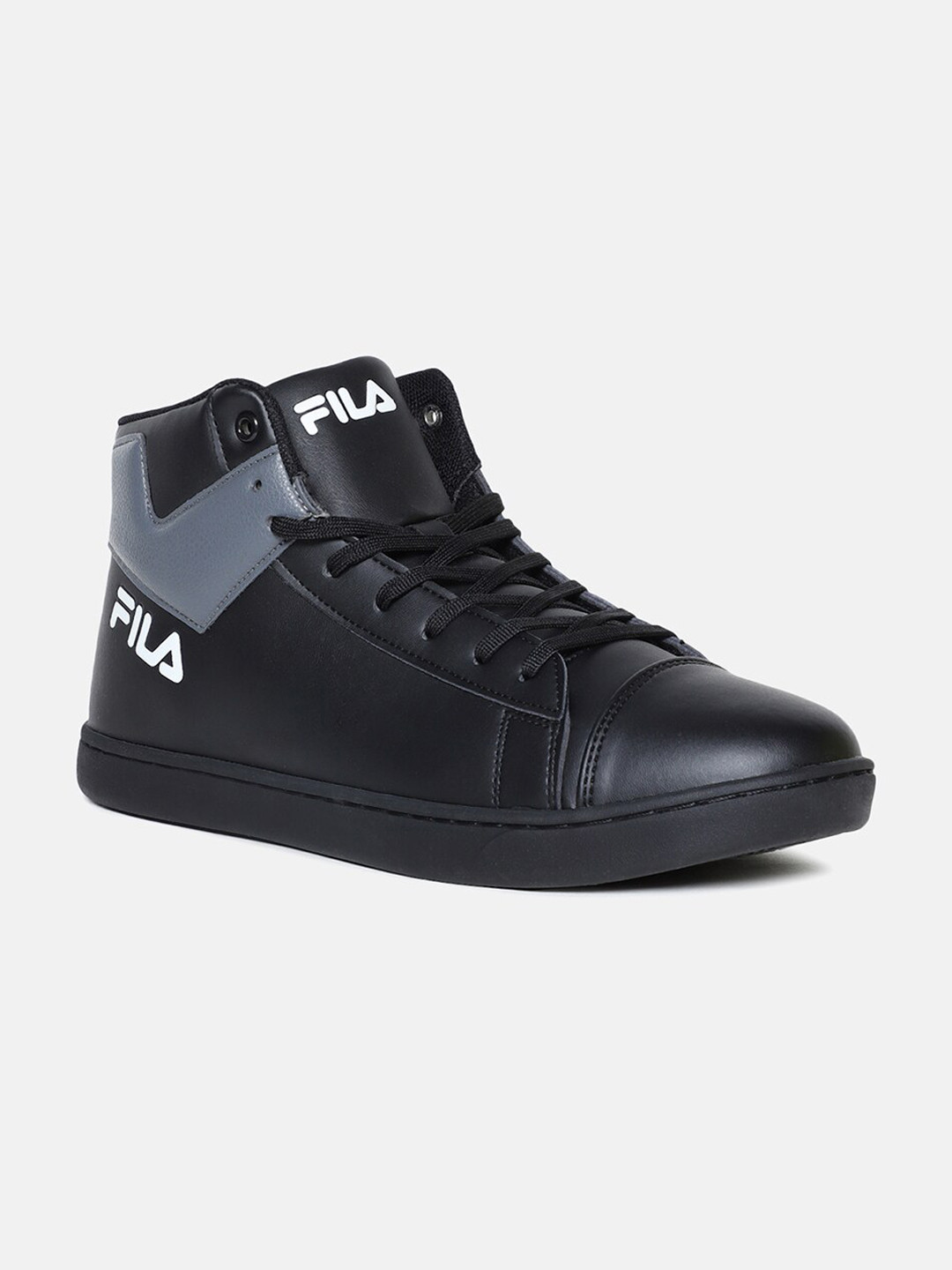 

Fila Men Black Solid Sneakers