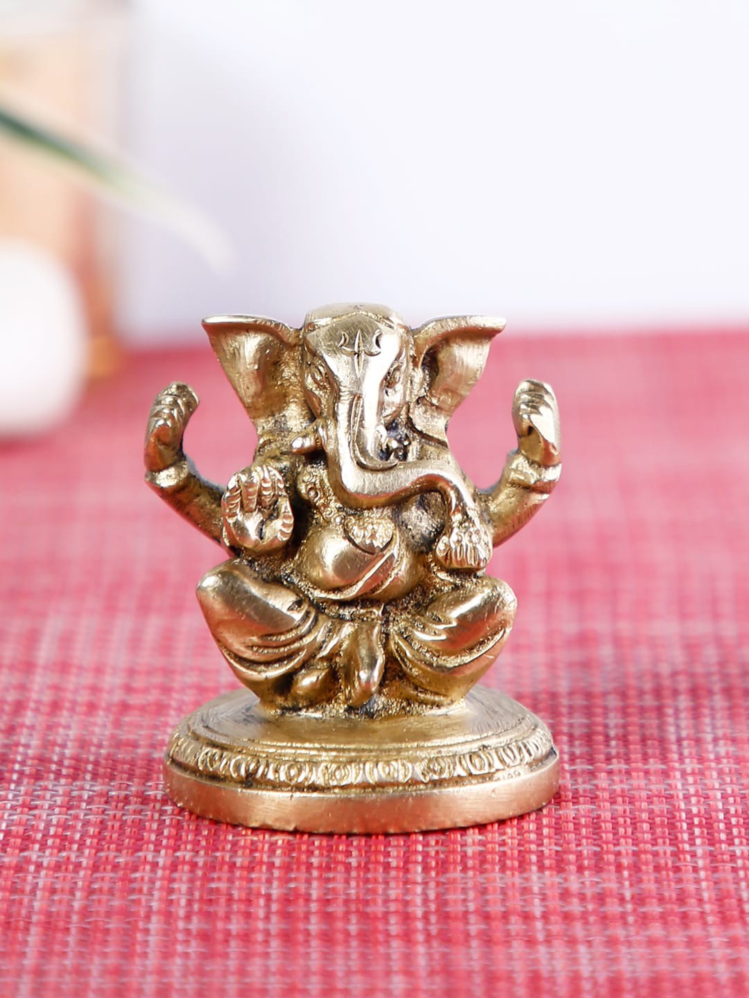 

CraftVatika Gold-Toned Ganesha Ganpati Idol Showpiece
