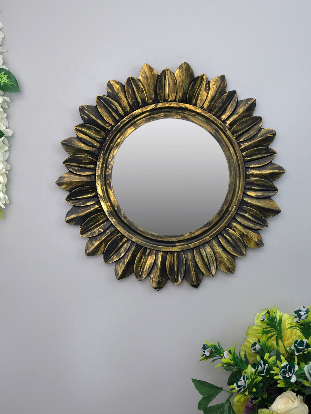 

Homesake Gold-Toned & Black Wooden Handmade Frame Wall Mirror