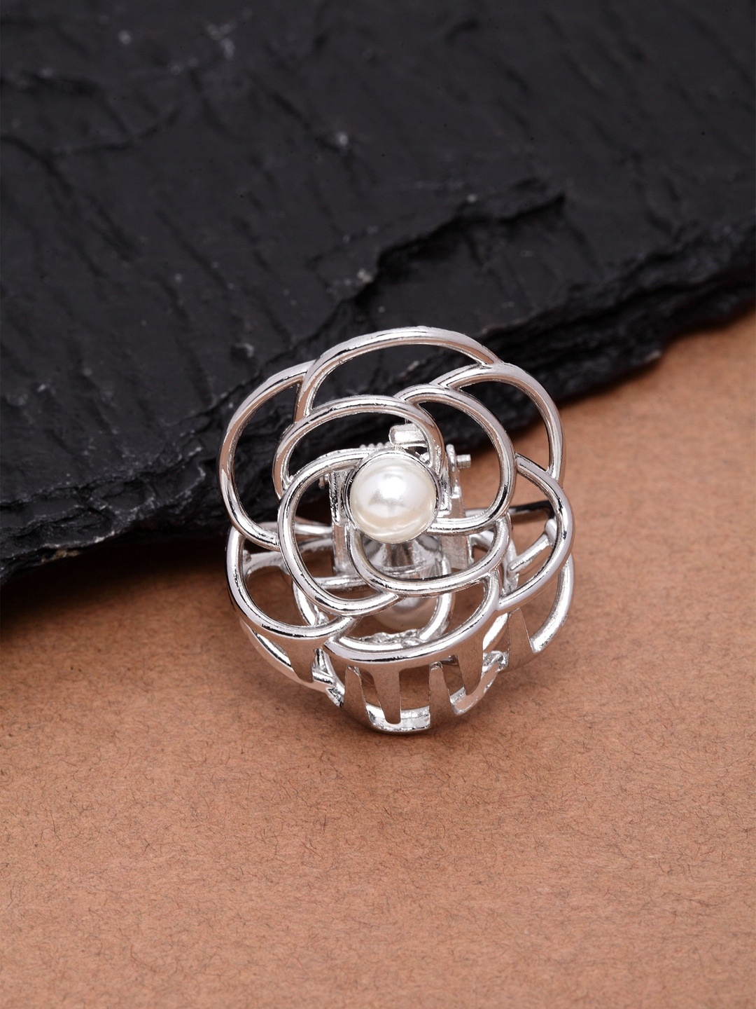 

Ferosh Silver-Toned Embellished Claw Clip