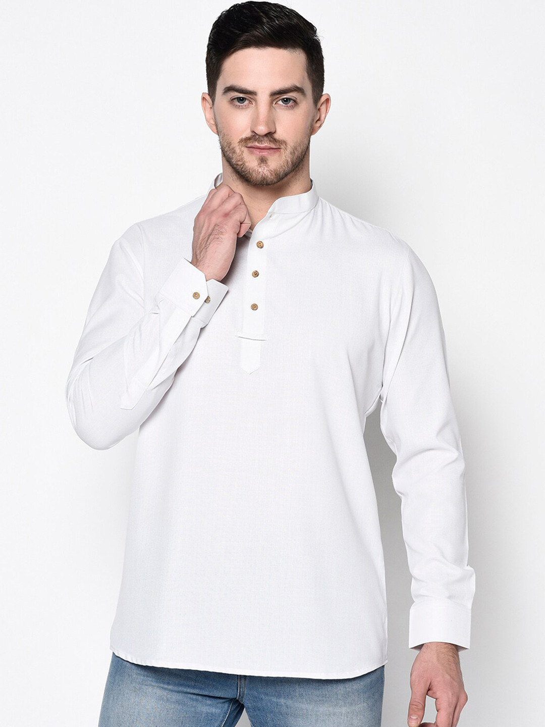 

Tabard Men White Cotton Solid Kurta