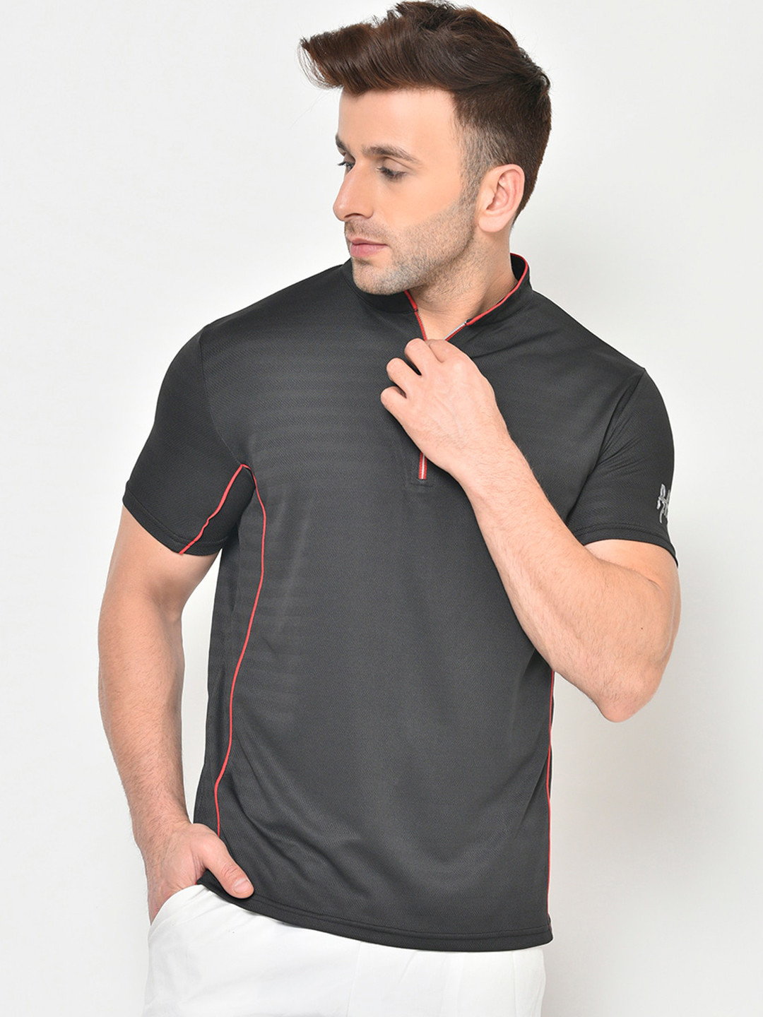 

PERFKT-U Men Black Solid Mandarin Collar T-shirt