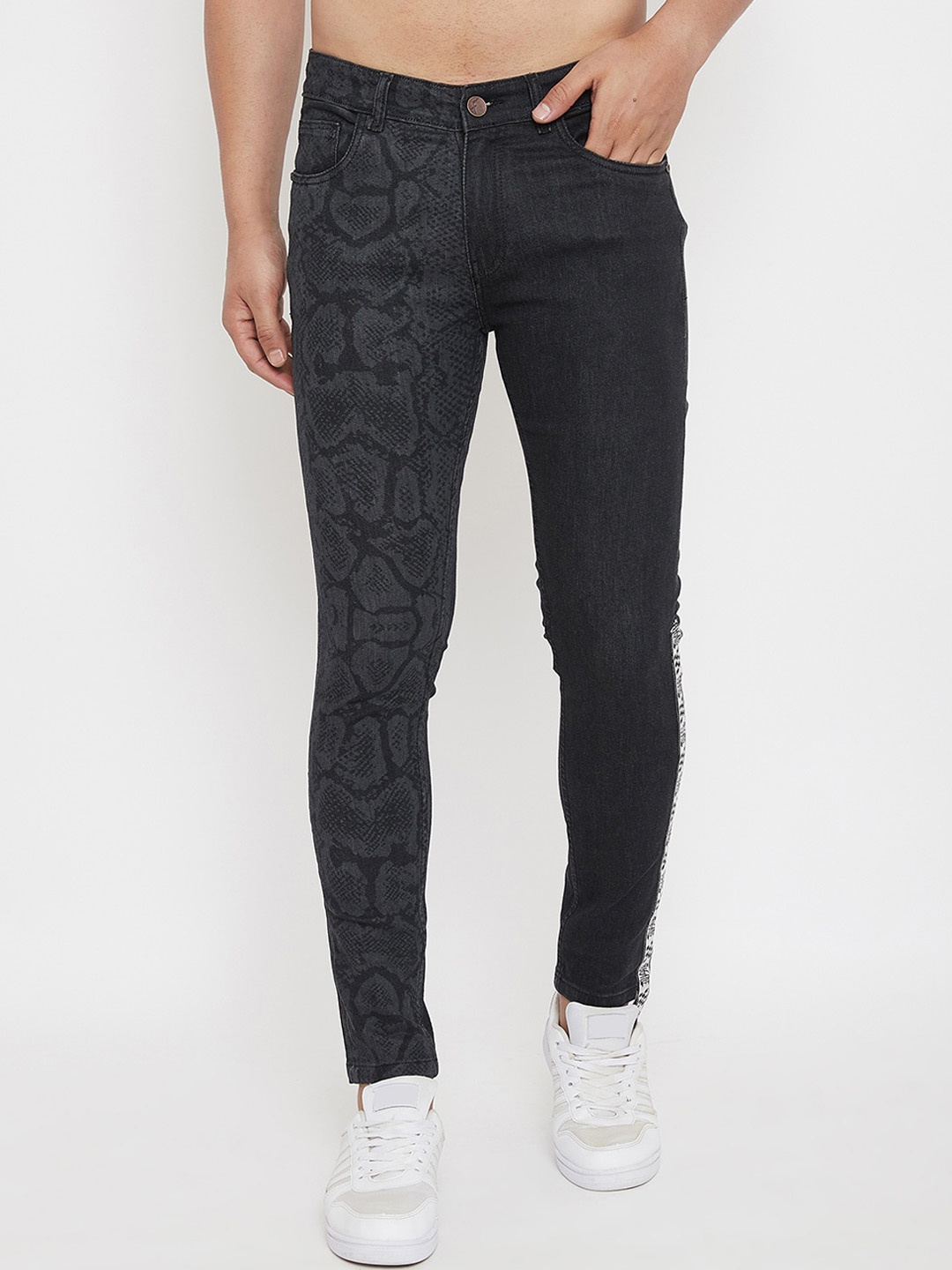 

FUGAZEE Men Black Slim Fit Mid-Rise Clean Look Stretchable Jeans