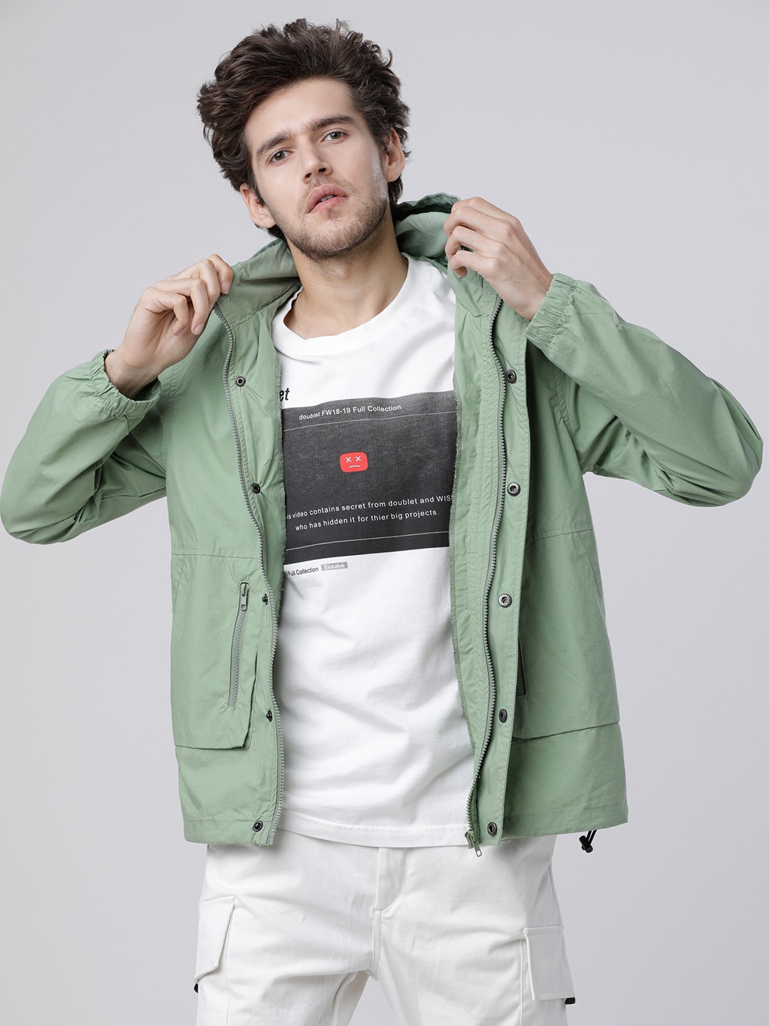 

HIGHLANDER Men Green Solid Tailored Shacket