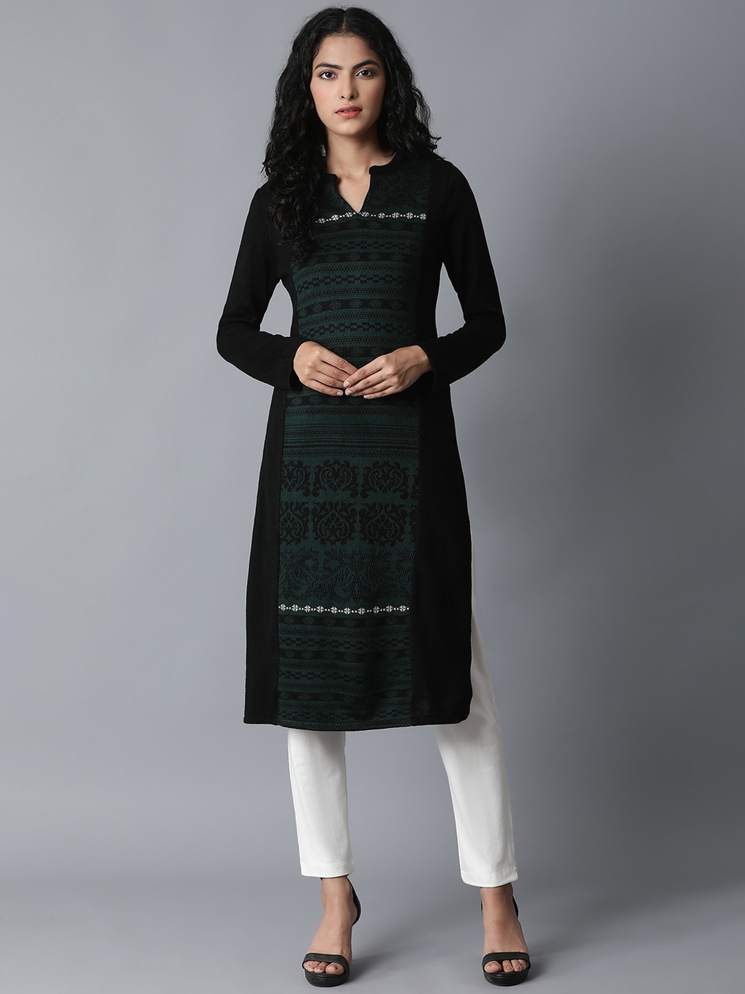 

W Women Black Ethnic Motifs Kurta