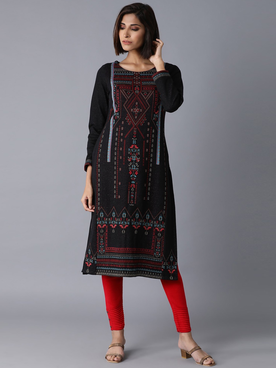 

W Women Black Printed Kurta