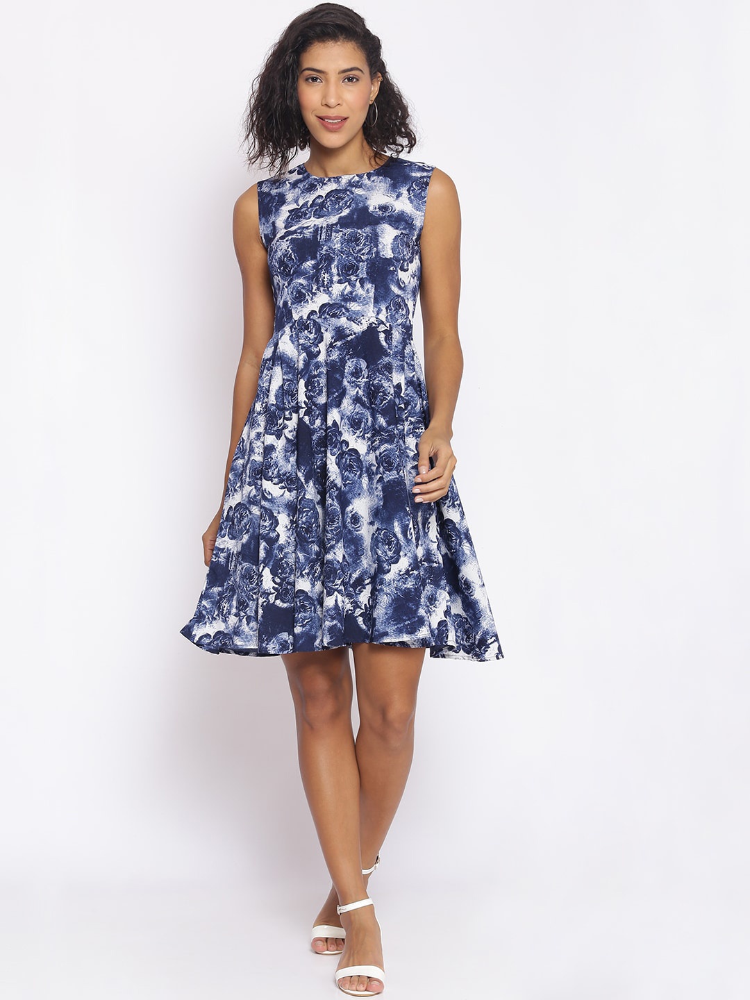 

Cottinfab Women White & Blue Printed Fit and Flare Dress