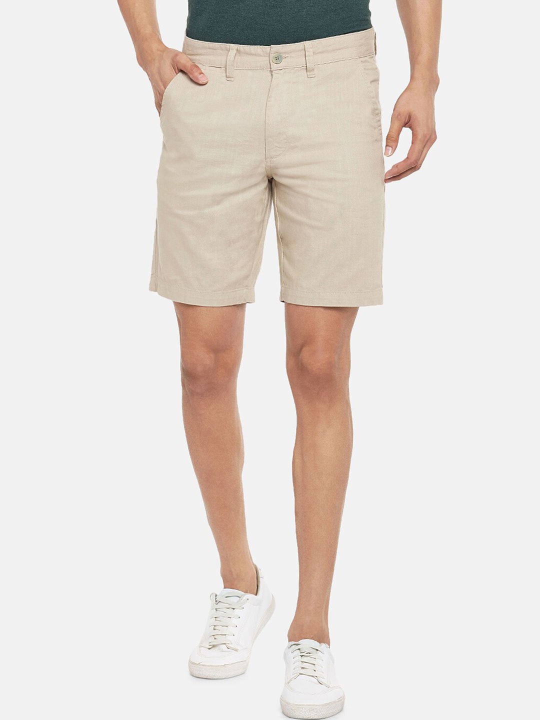 

BYFORD by Pantaloons Men Beige Solid Slim Fit Regular Shorts