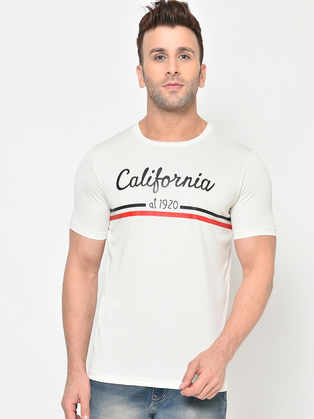 

PERFKT-U Men White Printed Antimicrobial Round Neck T-shirt