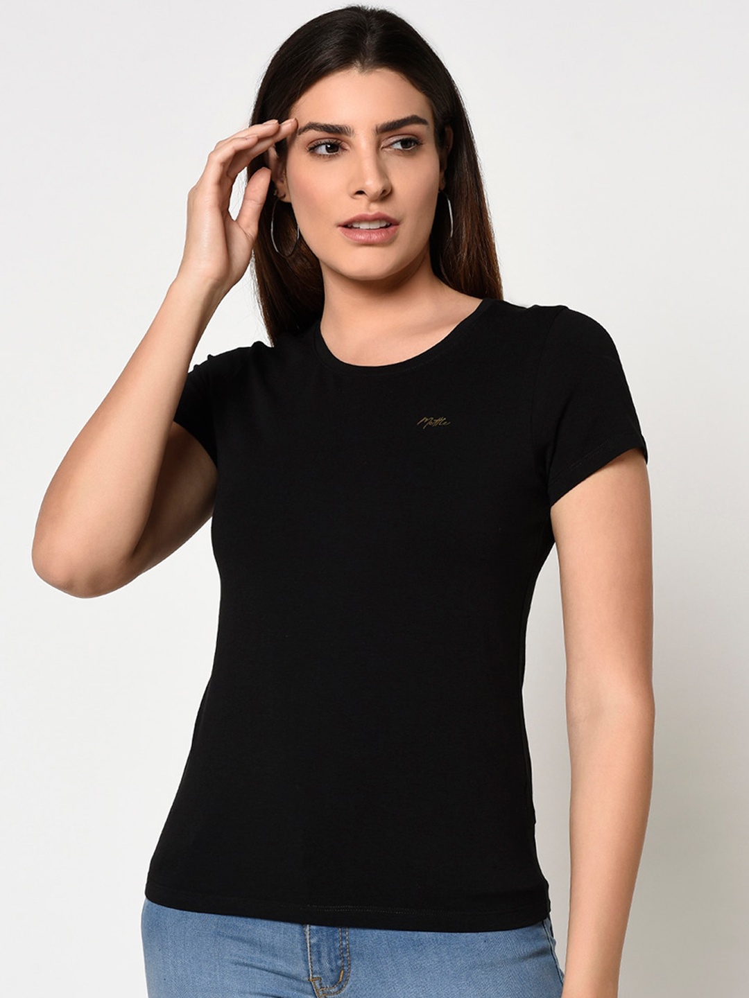 

METTLE Women Black Solid Round Neck T-shirt