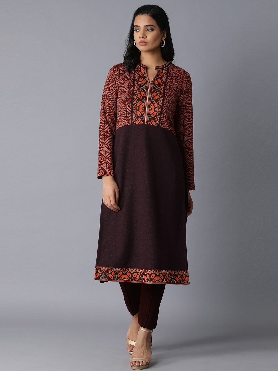 

W Women Orange & Black Geometric Yoke Design Kurta