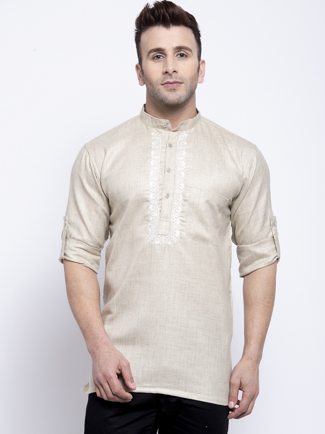 

Klotthe Men Cream-coloured Floral Yoke Design Thread Work Kurta