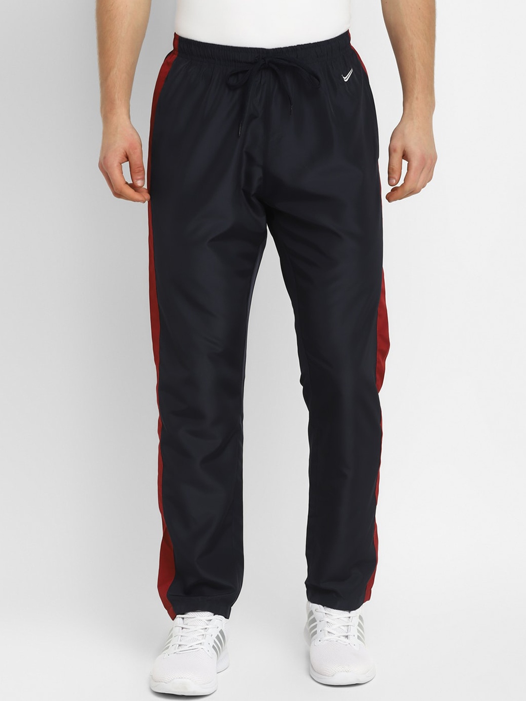 

Yuuki Men Navy Blue Solid Straight-Fit Track Pants