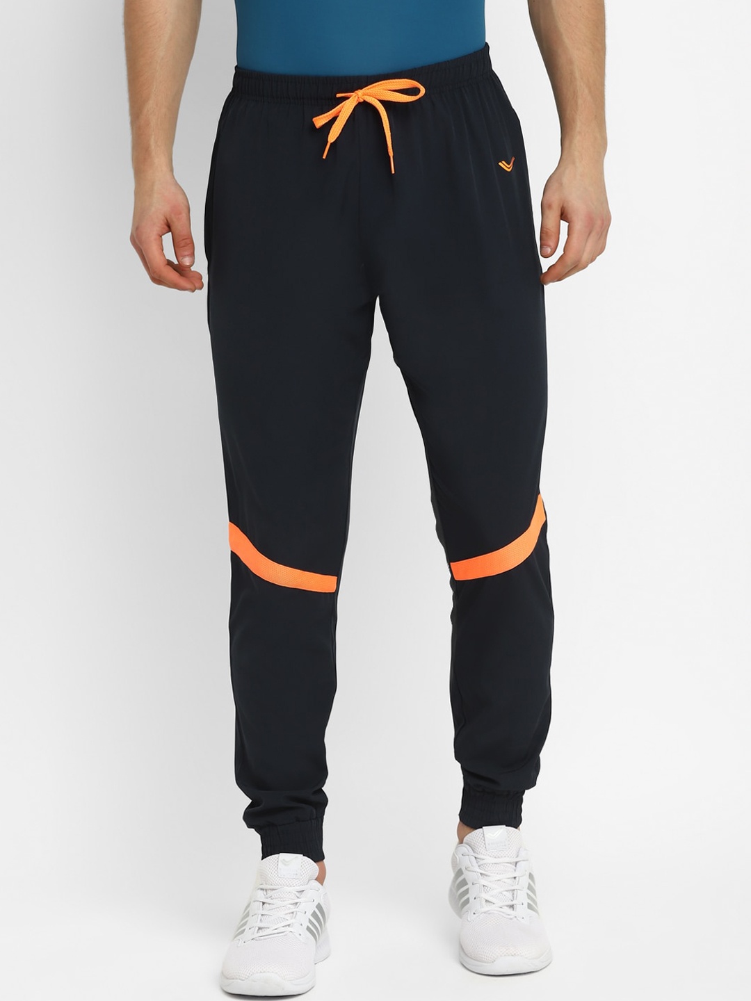 

Yuuki Men Navy Blue Solid Slim-fit Joggers