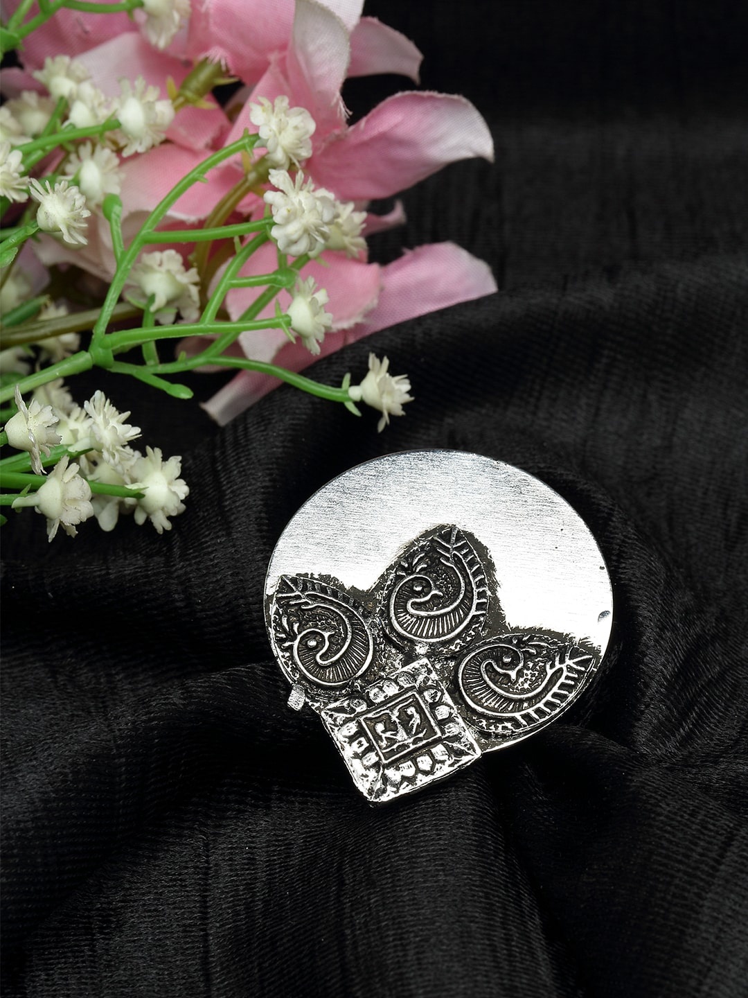 

Moedbuille Tribal Design Oxidised Silver Plated Handcrafted Antique Finger Ring