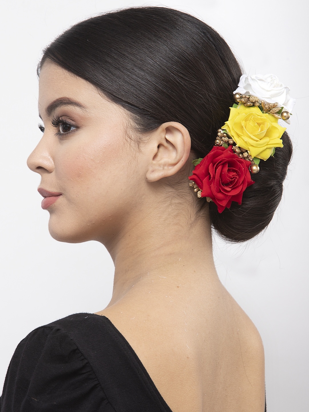 

Moedbuille Red Yellow and White Floral Design Beaded and Lace Handcrafted Bun Pin