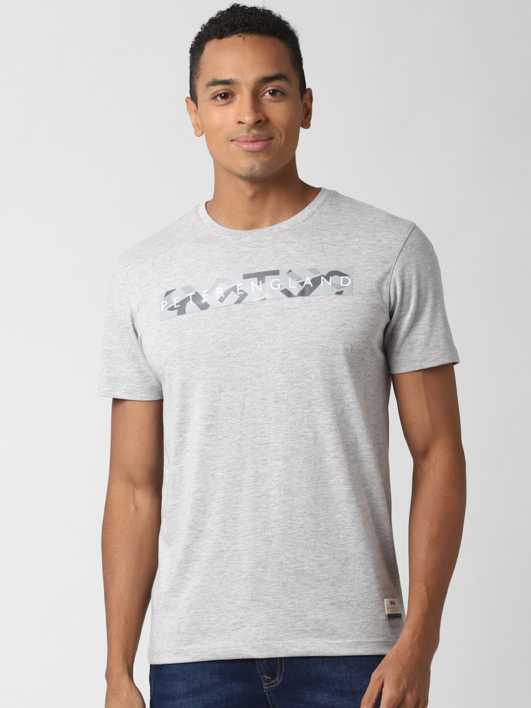 

Peter England Casuals Men Grey Printed Round Neck T-shirt